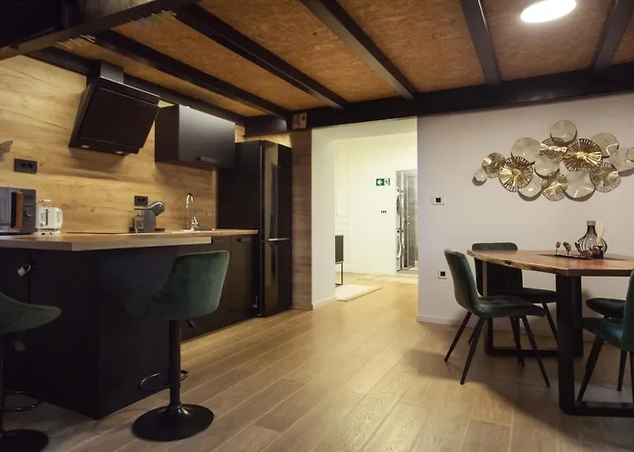 Josip Lejlighed Pula